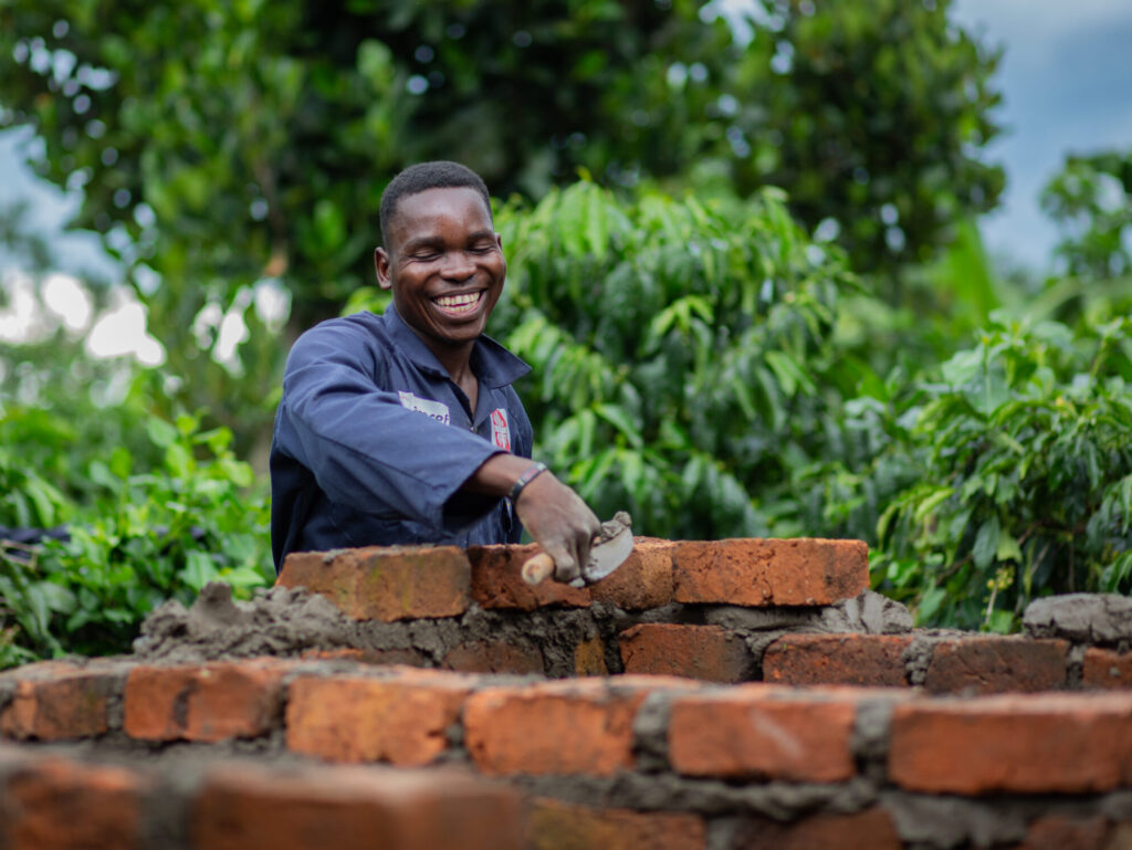 Paper series 4 : The Relevance of Cheap Motorbikes for Sanitation